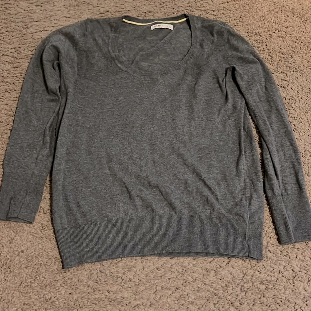 Old Navy lightweight gray sweater sz L